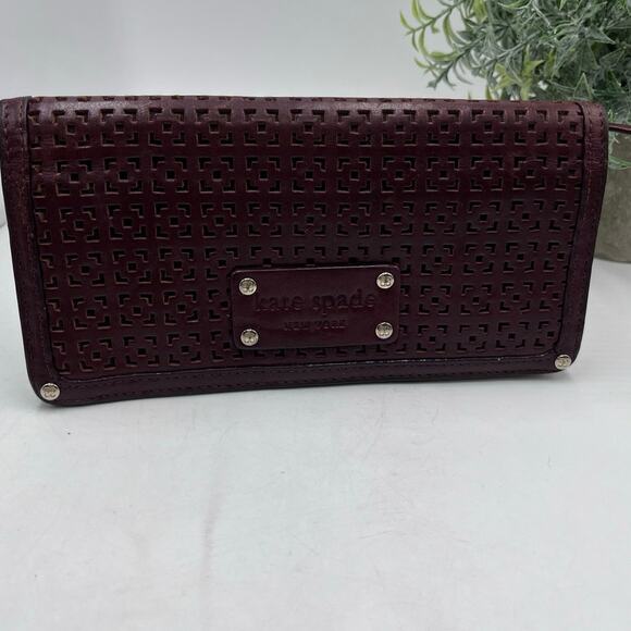 Kate Spade Merlot Leather Perforated Red Lined Wallet - Picture 1 of 10